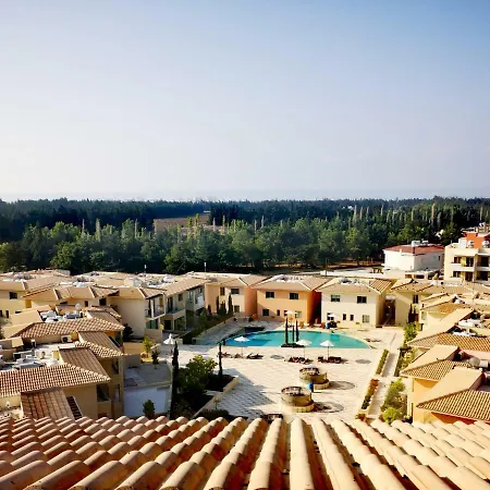 Apartment Luxury 3 Bedroom With Pool