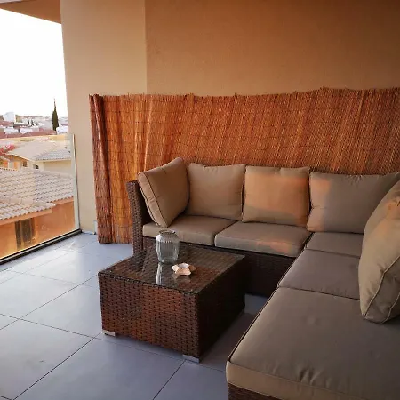 Luxury 3 Bedroom With Pool