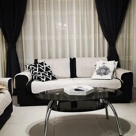 Διαμέρισμα Luxury 3 Bedroom With Pool Πάφος