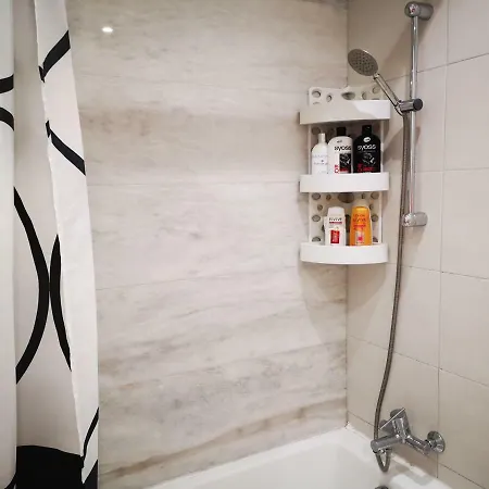 Luxury 3 Bedroom With Pool Пафос